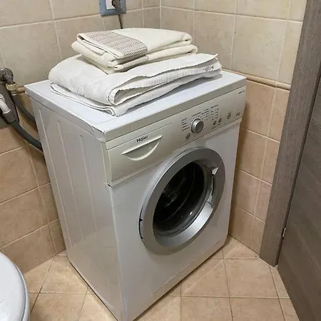 La Finestra Di Fronte