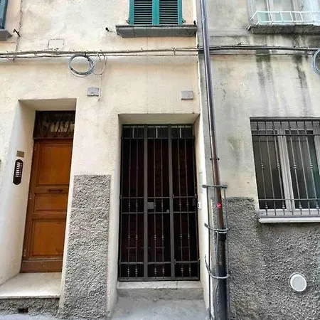 La Finestra Di Fronte Lägenhet *