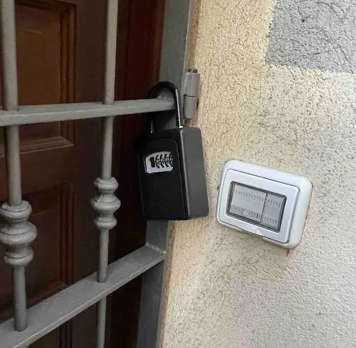 La Finestra Di Fronte *